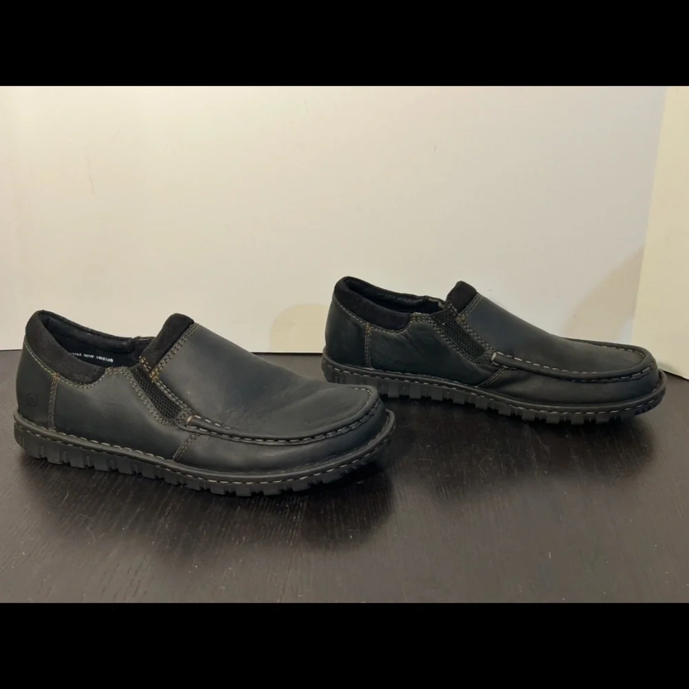 NWOB - Born Gudmund Leather Slip On Casual Loafers Black Mens 11